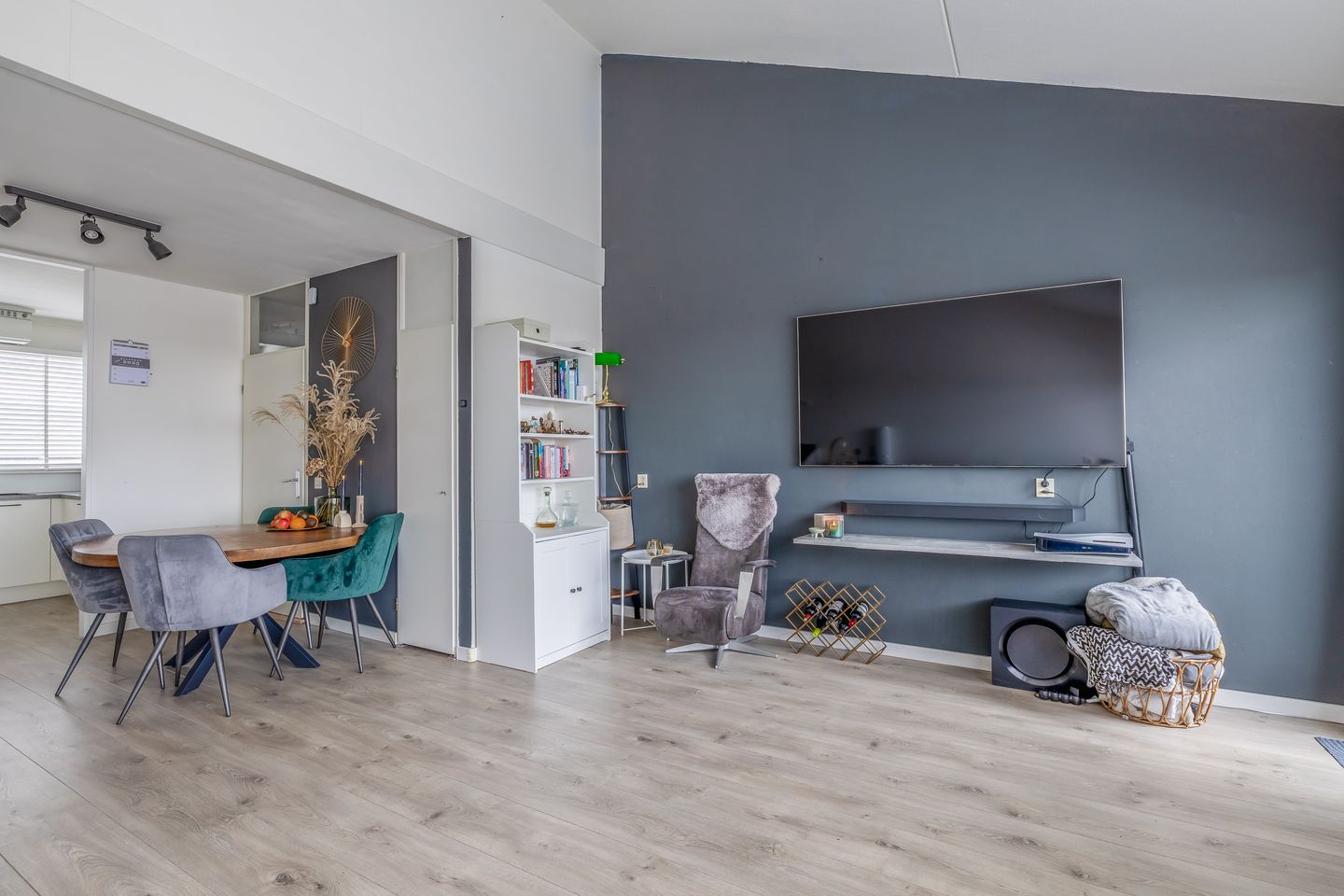 Foto 19 van Weena 1077