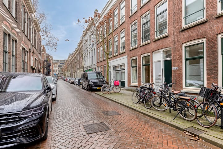 Photo 4 of Mauritsstraat 139-A