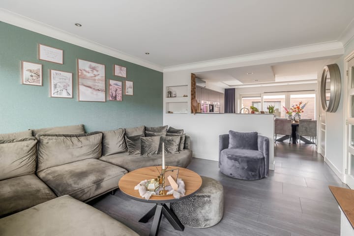 Foto 2 van Deken van Dijkstraat 36