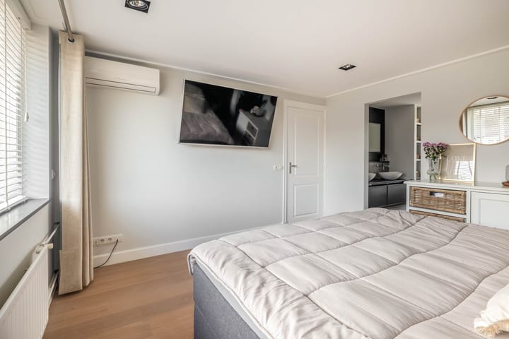 Foto 20 van Deken van Dijkstraat 36