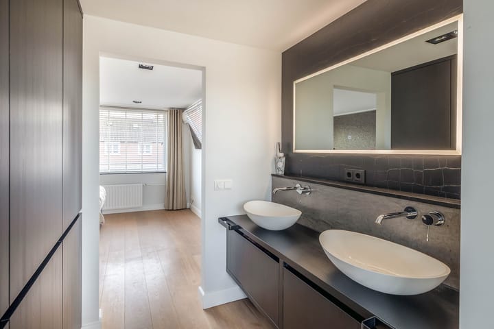 Foto 23 van Deken van Dijkstraat 36