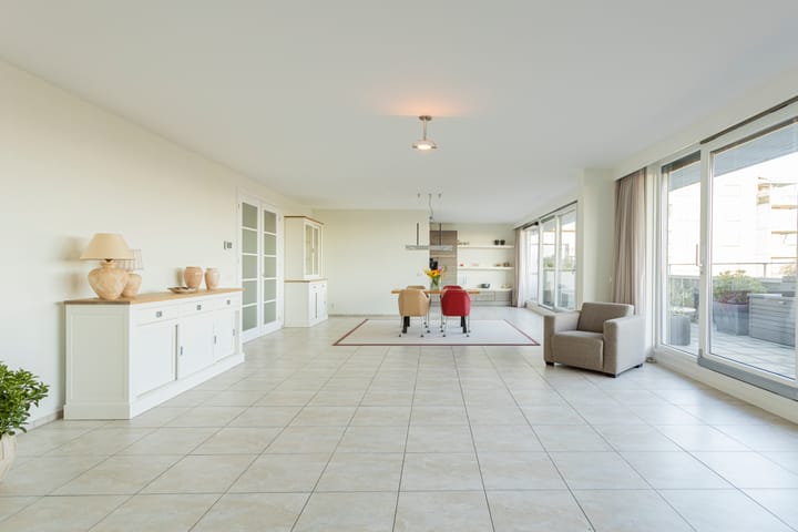 Photo 3 of Annie Romeinstraat 102