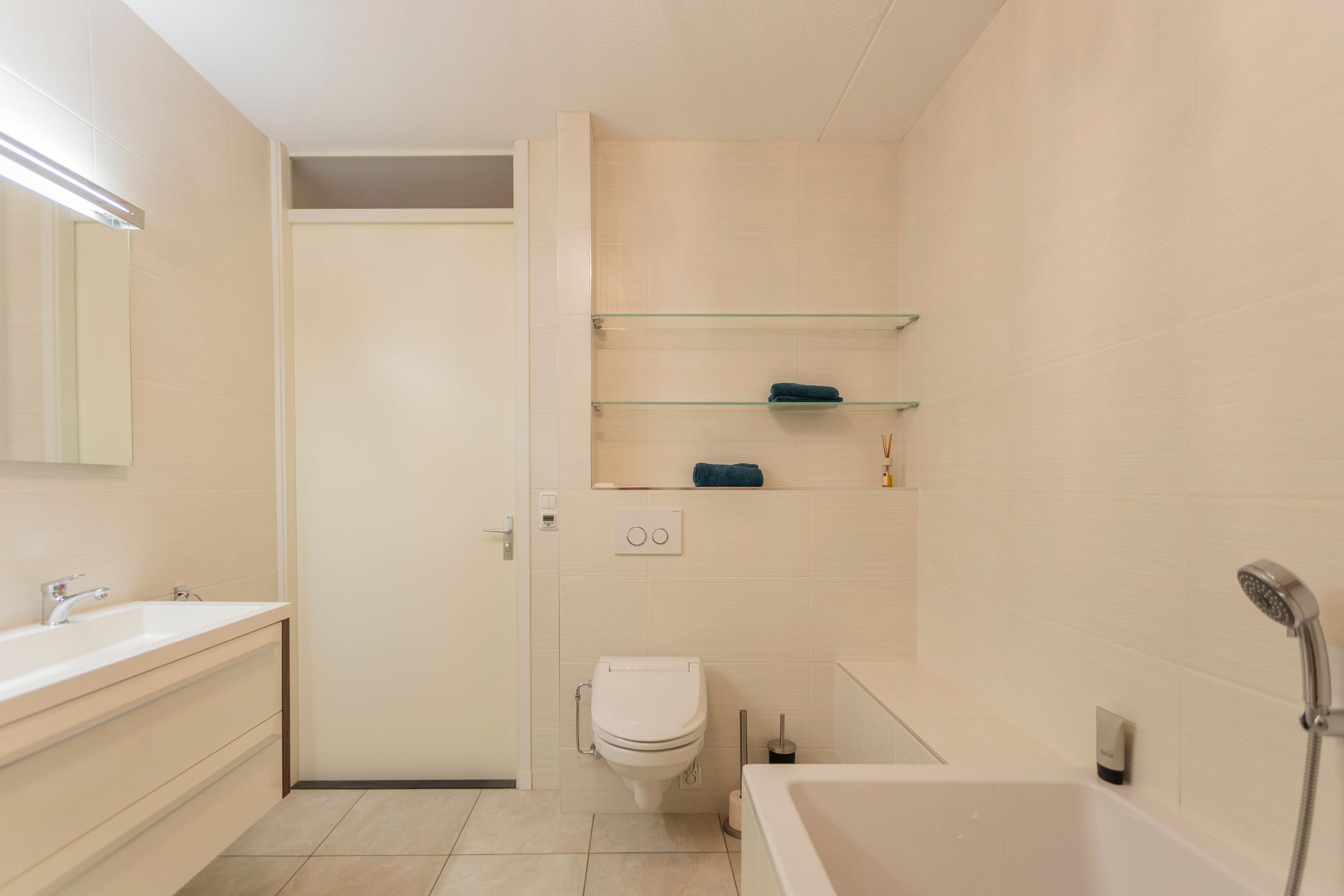 Foto 30 van Annie Romeinstraat 102