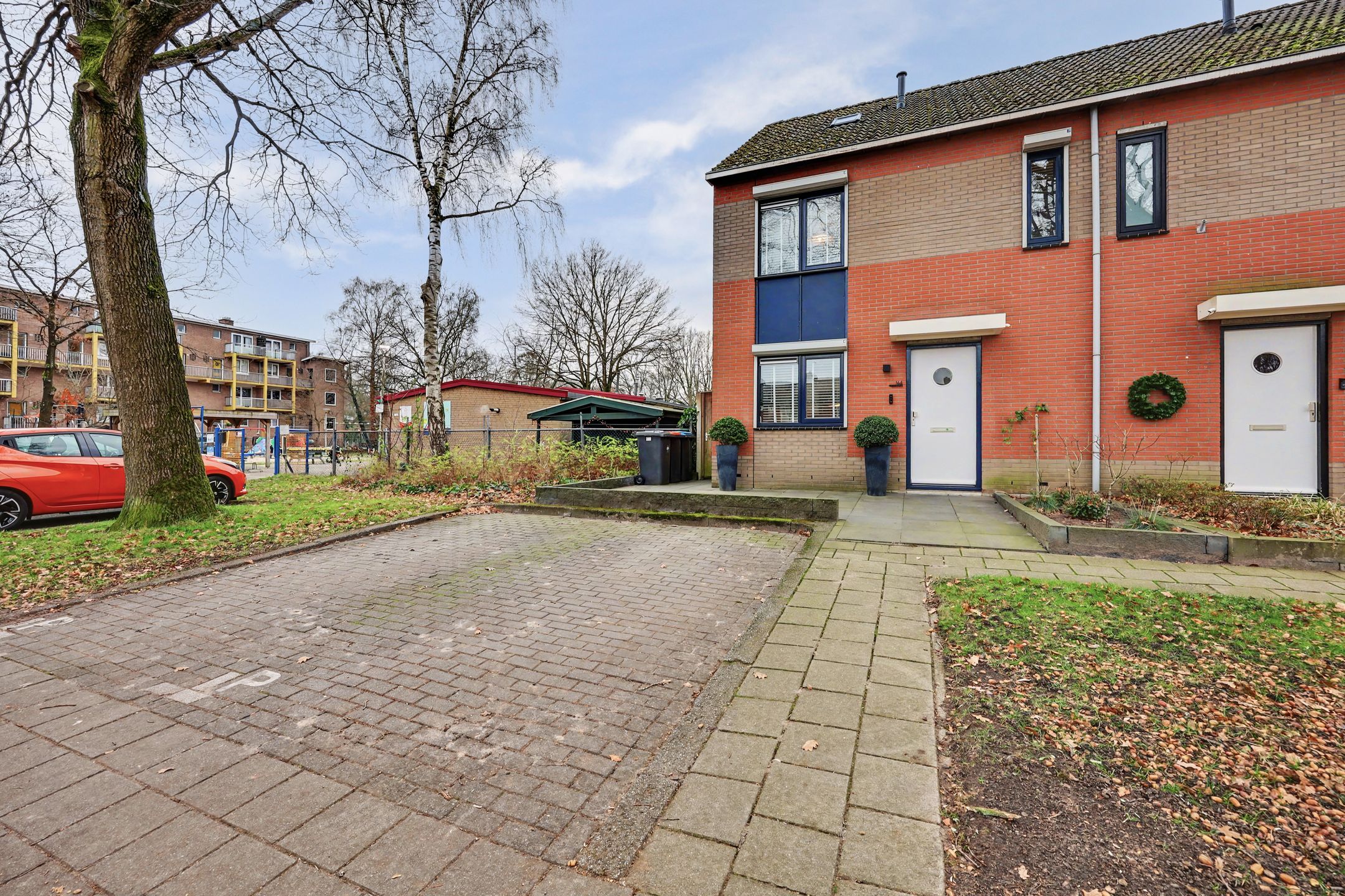 Photo 6 of Ferdinand Bolstraat 14-A
