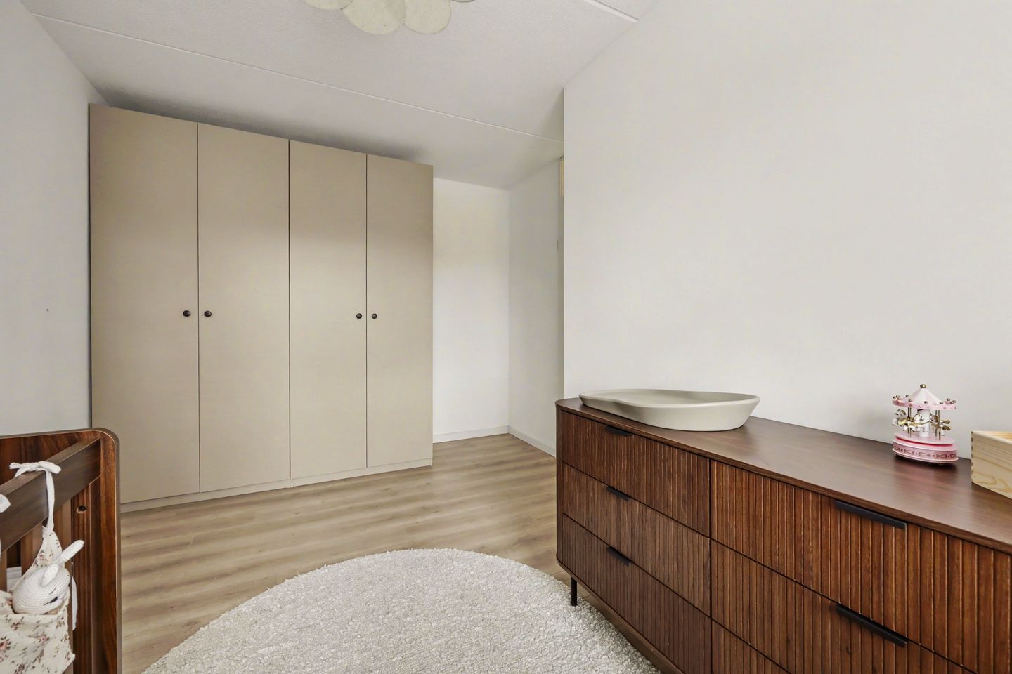 Photo 20 of Ferdinand Bolstraat 14-A