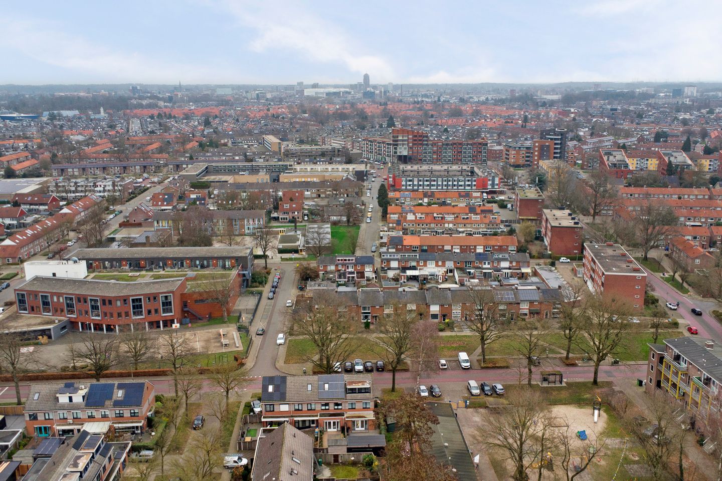 Photo 35 of Ferdinand Bolstraat 14-A