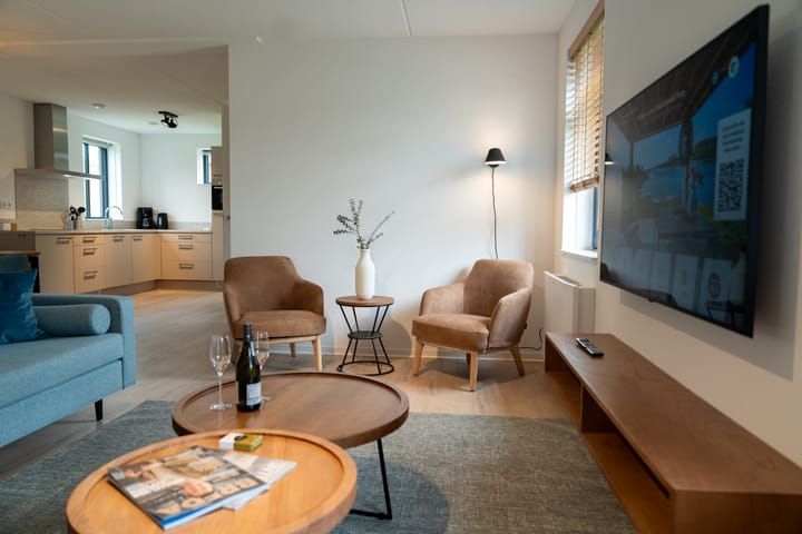 Photo 3 of 6 Persoons recreatiewoningen (Bouwnr. 283)