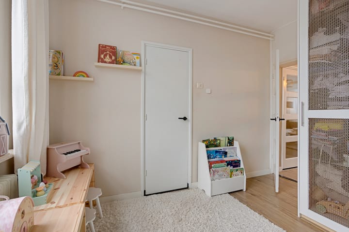 Foto 15 van Van Musschenbroekstraat 68-2