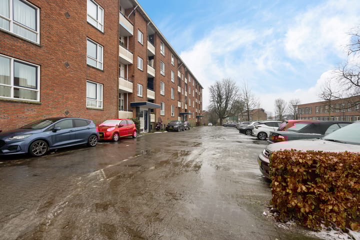 Foto 36 van Van Musschenbroekstraat 68-2