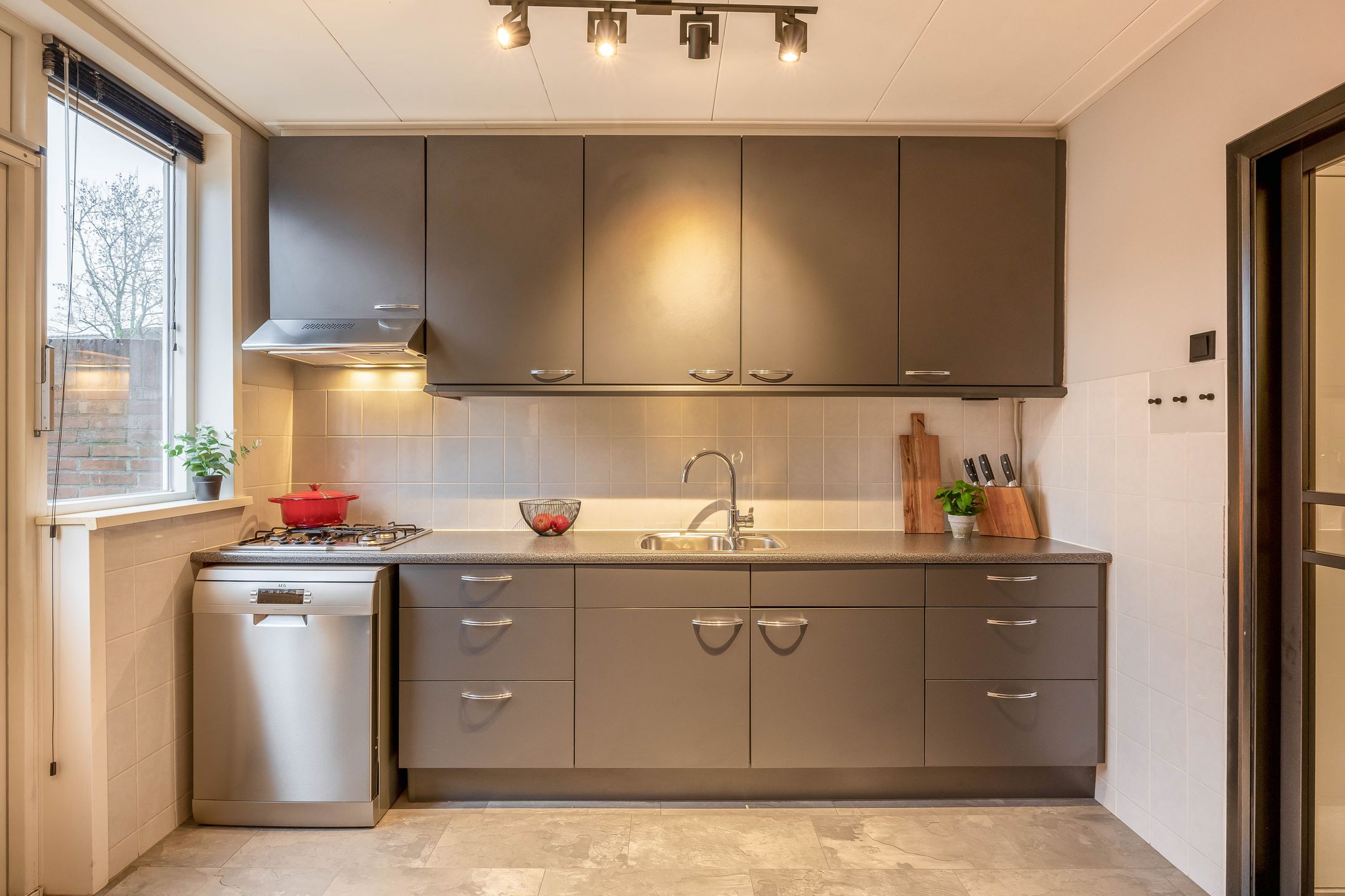 Foto 15 van Wethouder van Heldenstraat 34