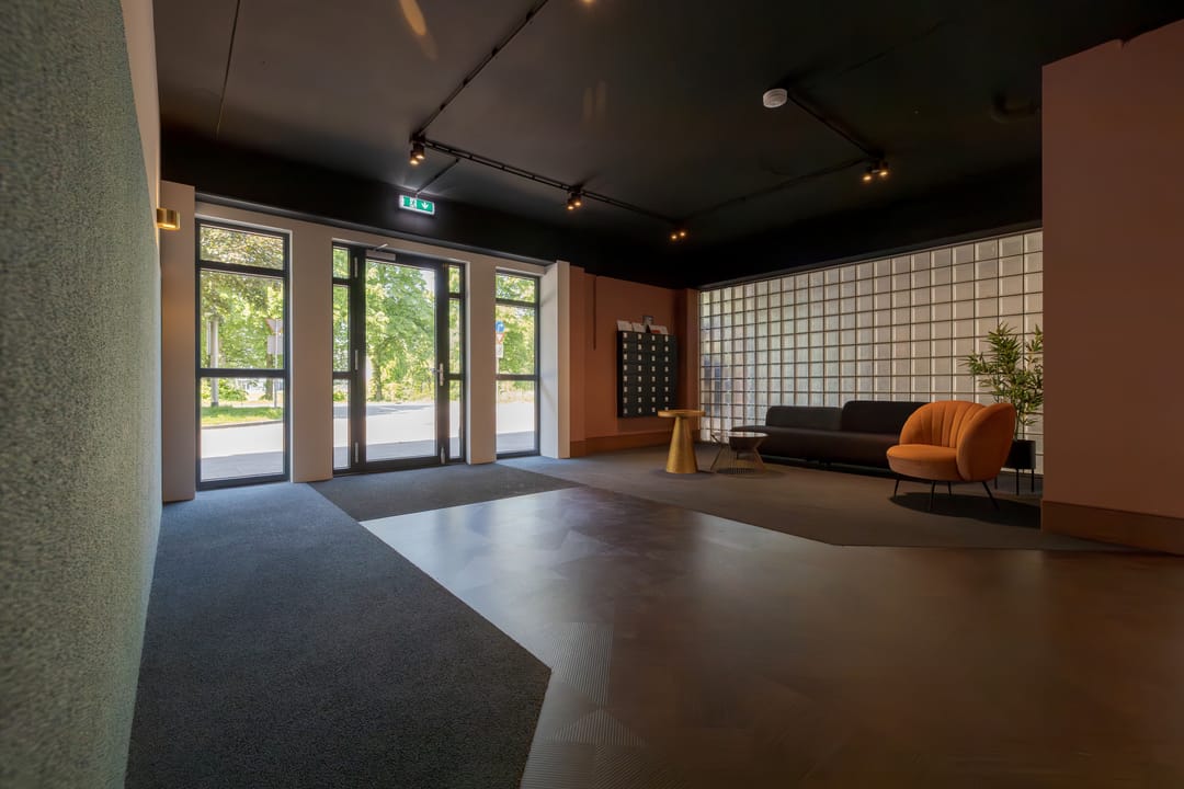 Photo 8 of Eusebiusbuitensingel 20-17