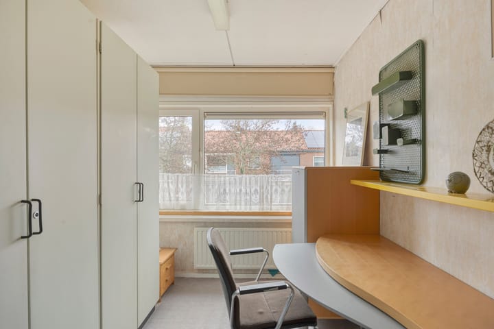 Foto 15 van van Alkemadelaan 11