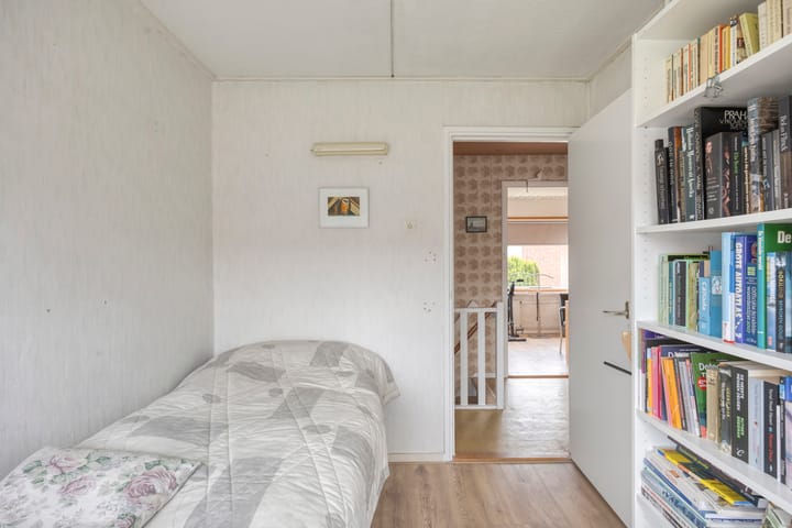 Foto 18 van van Alkemadelaan 11