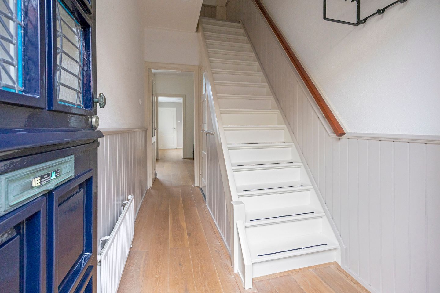 Photo 5 of Prins Bernhardstraat 6