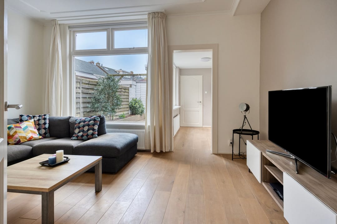 Photo 8 of Prins Bernhardstraat 6