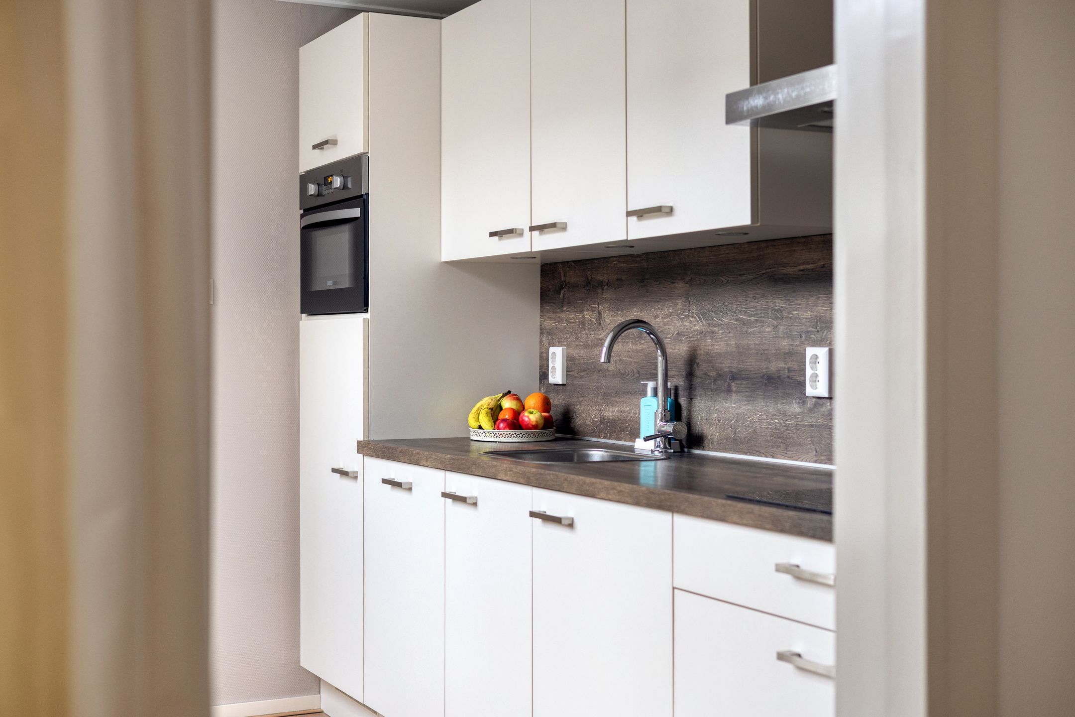 Photo 18 of Prins Bernhardstraat 6