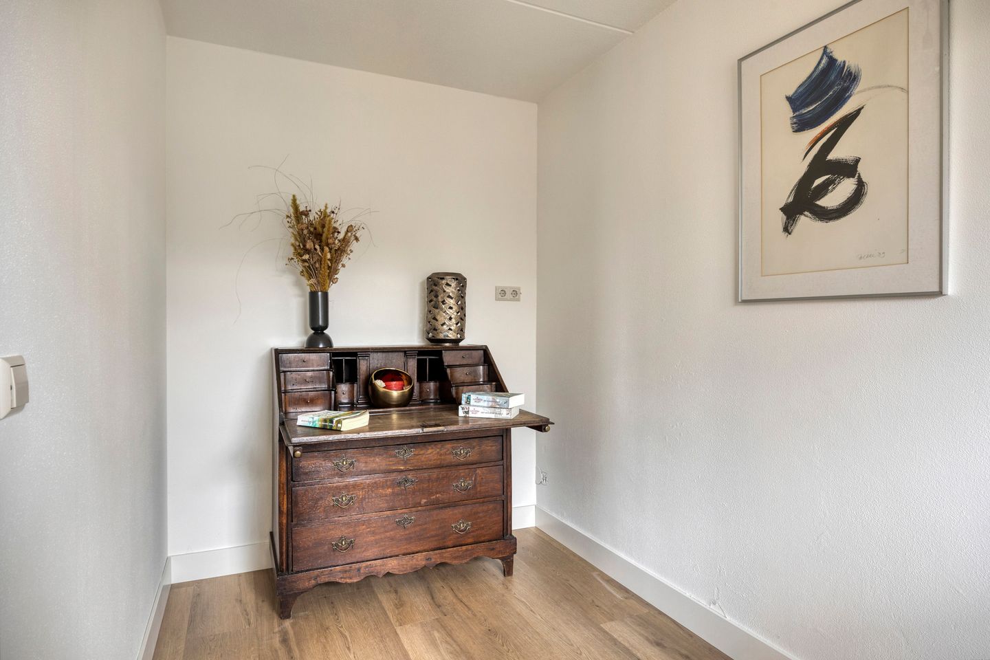 Photo 25 of Leeghwaterstraat 220