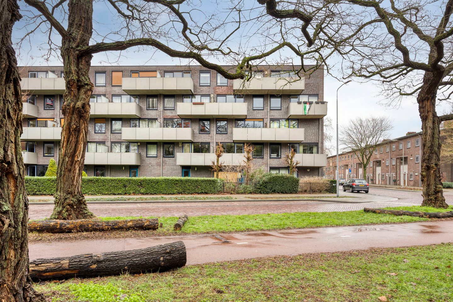 Photo 35 of Leeghwaterstraat 220