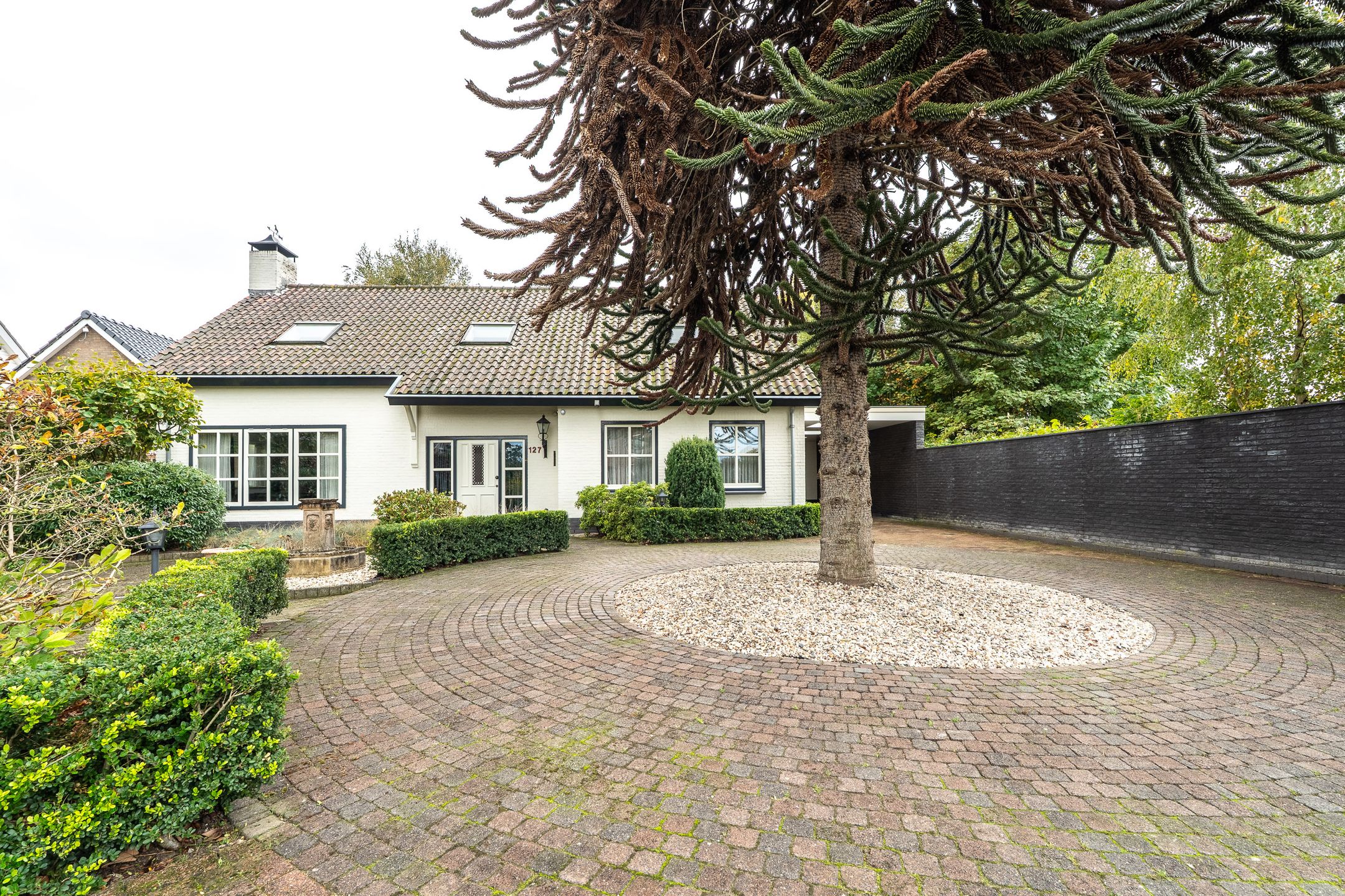 Buying a house in The Netherlands., Heistraat 127