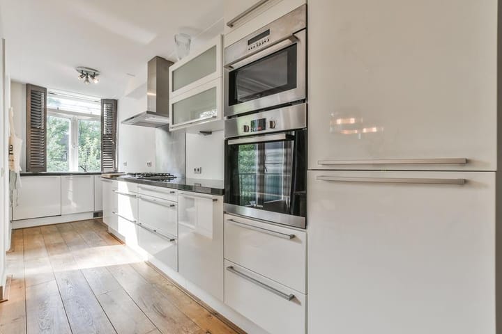 Foto 6 van Van Ostadestraat 52-3