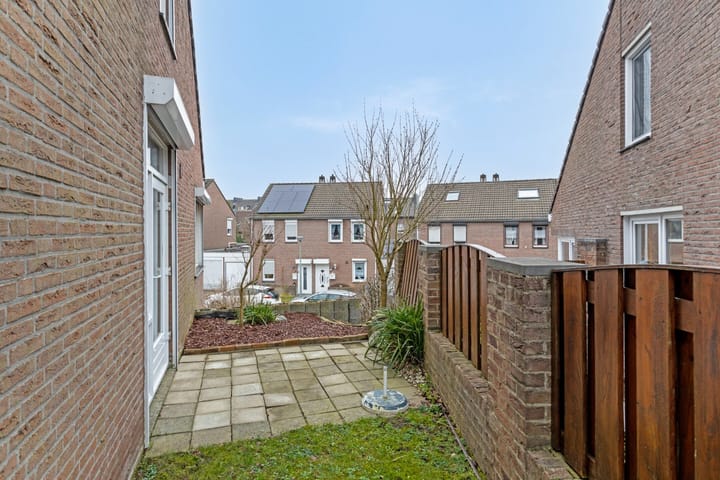 Foto 25 van Pastoor Prickaertsstraat 36