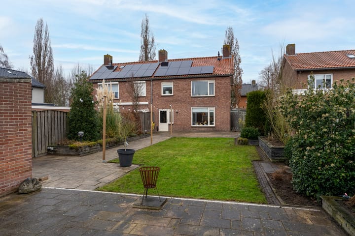 Photo 3 of Burgemeester Dekkersstraat 3