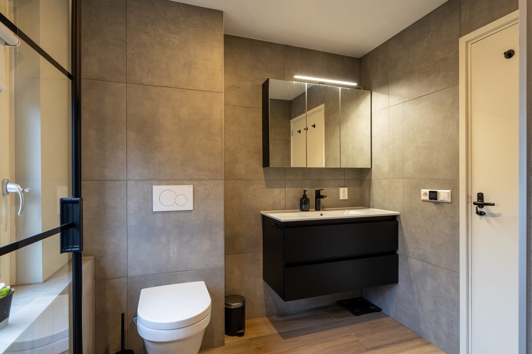 Photo 22 of Burgemeester Dekkersstraat 3