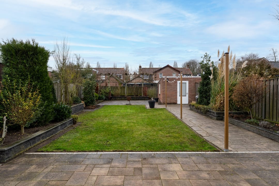 Photo 26 of Burgemeester Dekkersstraat 3