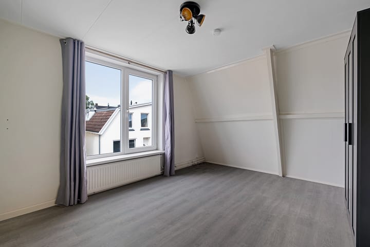 Foto 4 van Resedastraat 14