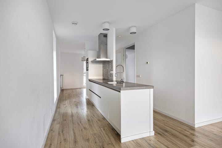 Photo 4 of Edisonstraat 165