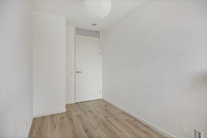 Photo 15 of Edisonstraat 165