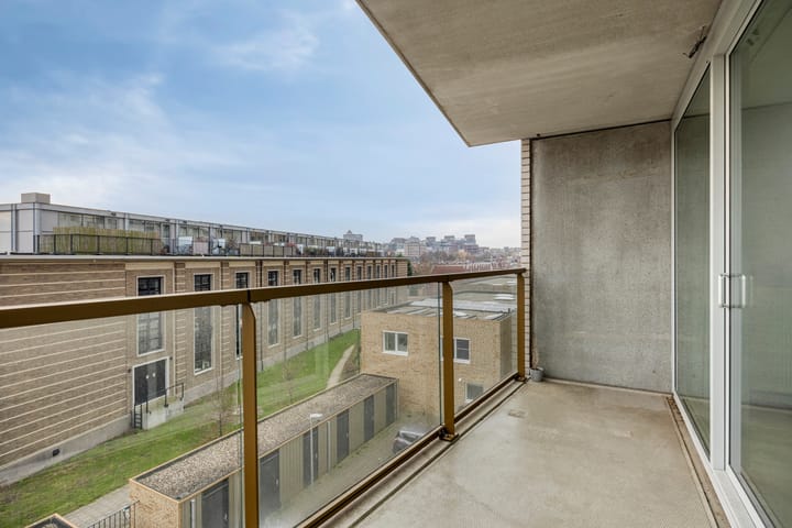 Photo 18 of Edisonstraat 165