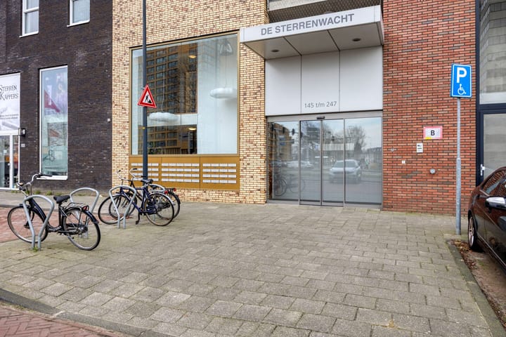 Photo 21 of Edisonstraat 165