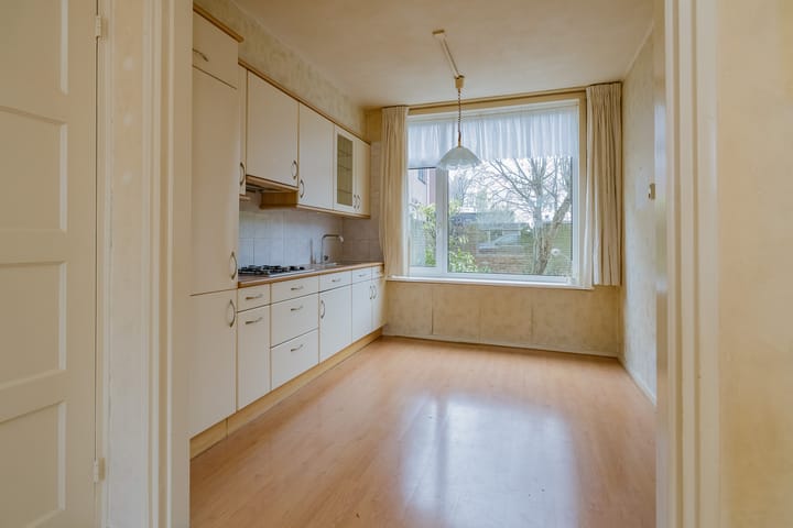 Photo 12 of Boerhaavestraat 2