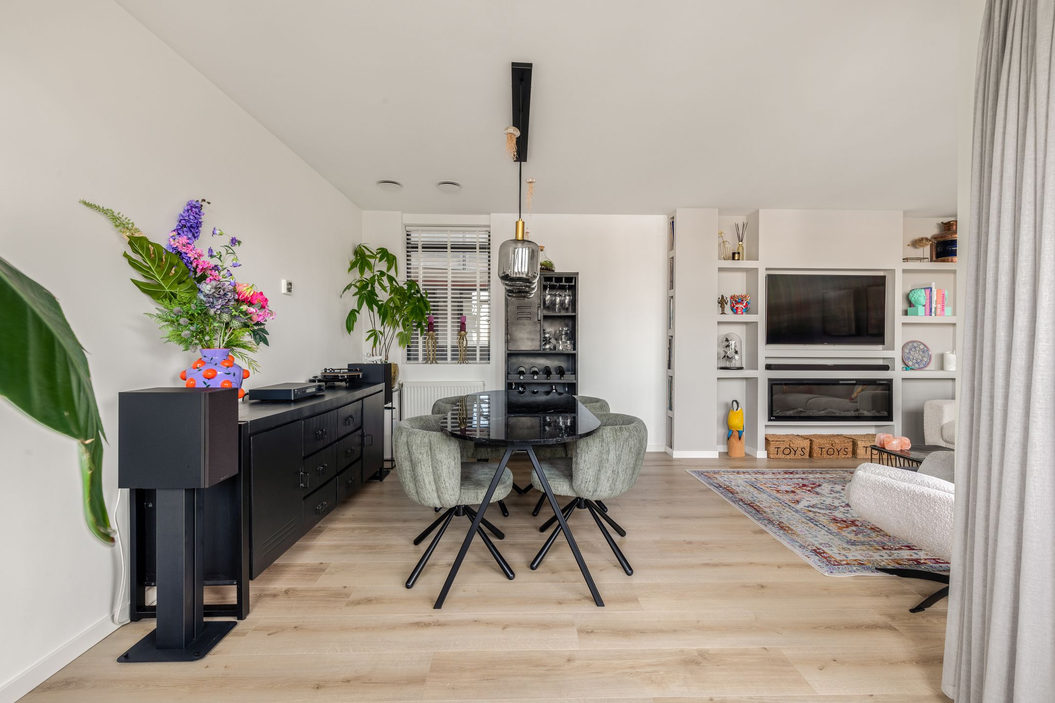 Foto 9 van Frieseweg 1-N