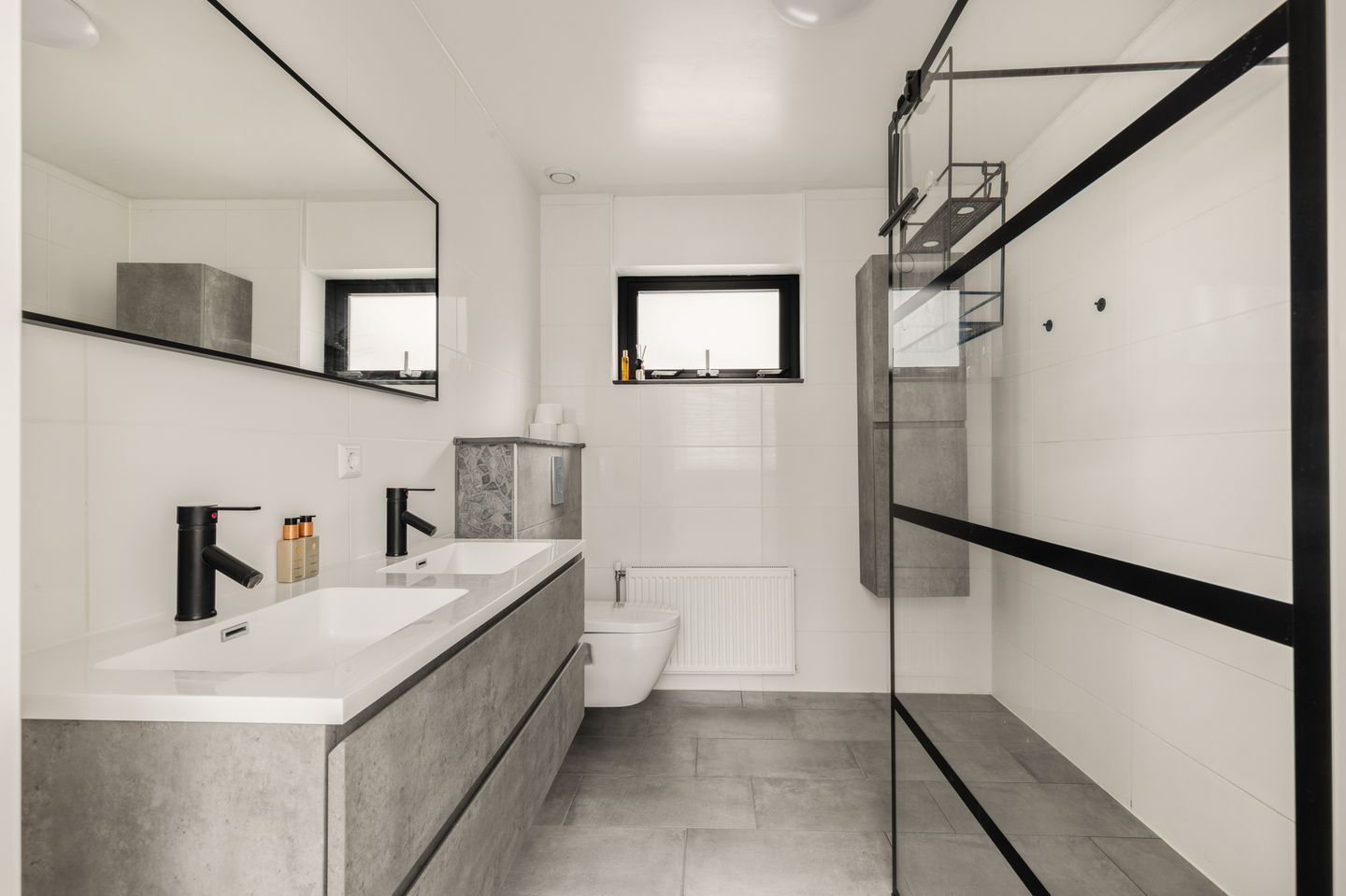 Foto 25 van Frieseweg 1-N