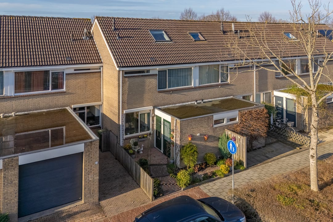 Photo 2 of Titus Brandsmakwartier 24