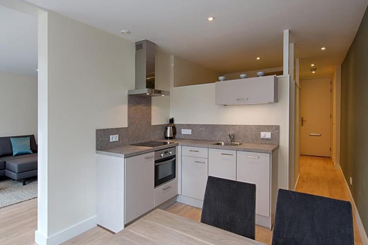 Photo 3 of Laan Copes van Cattenburch 69-A