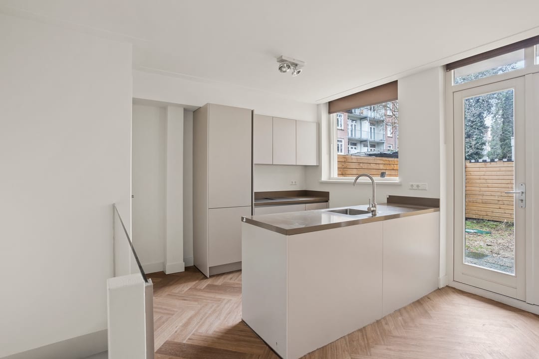 Foto 8 van Kromme-Mijdrechtstraat 18-H