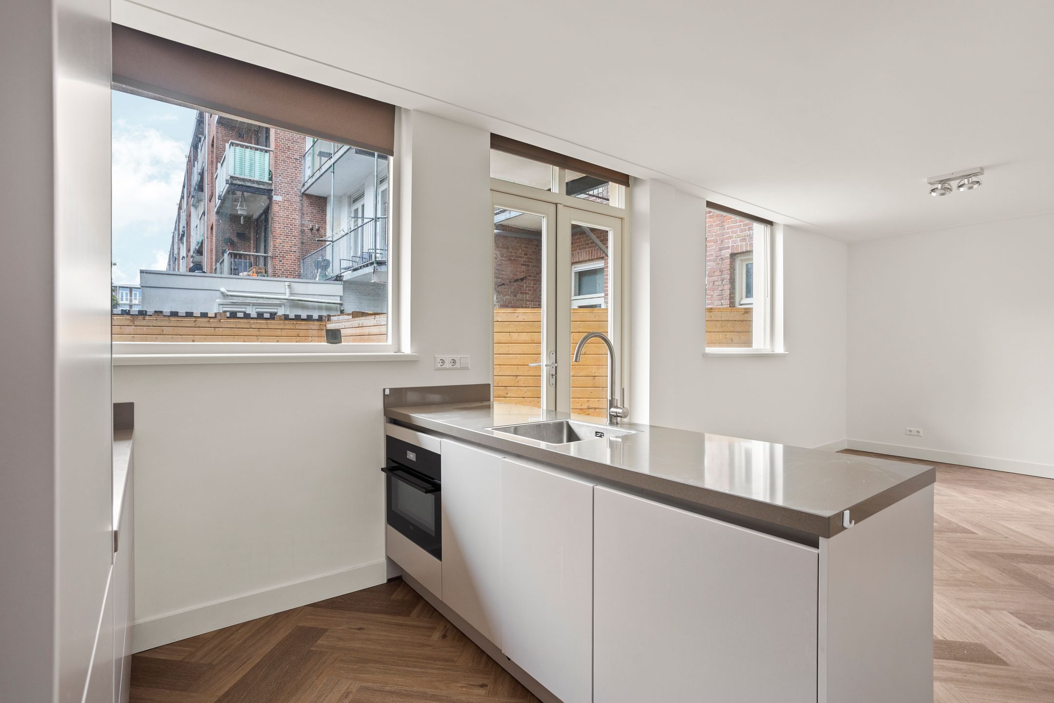 Foto 9 van Kromme-Mijdrechtstraat 18-H