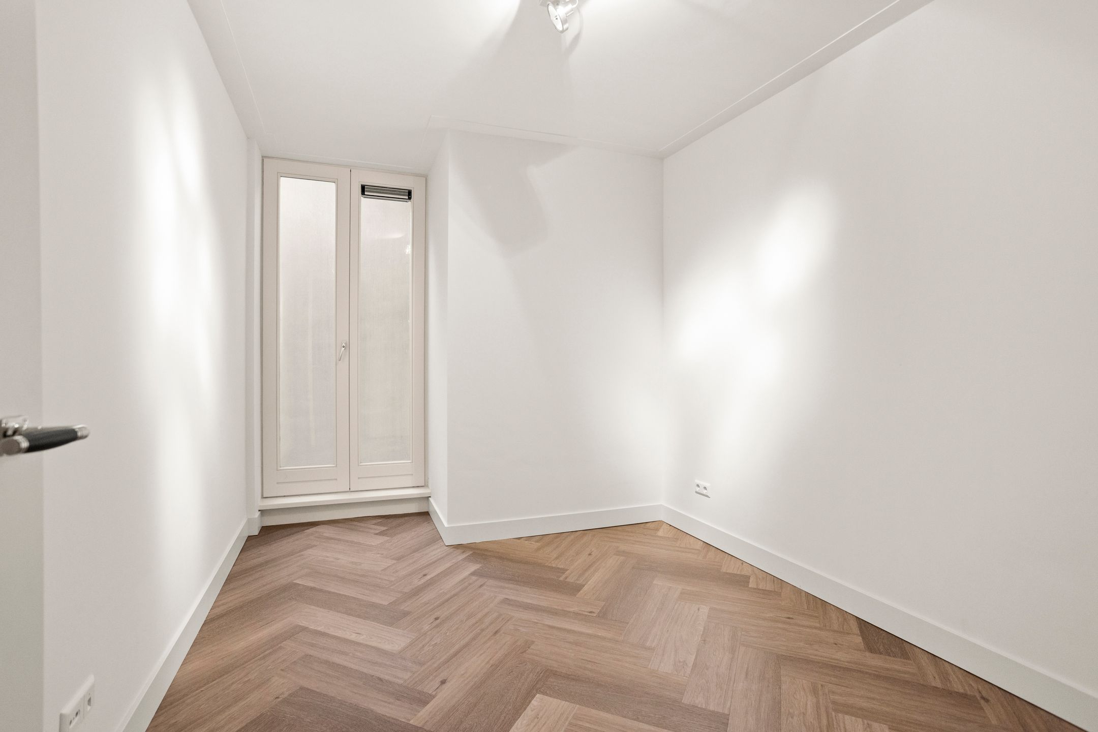 Foto 24 van Kromme-Mijdrechtstraat 18-H