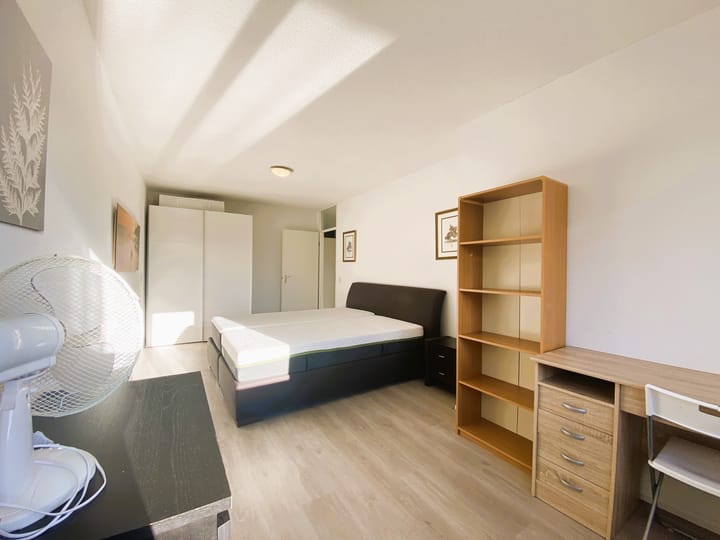 Foto 13 van Schweitzerlaan 11