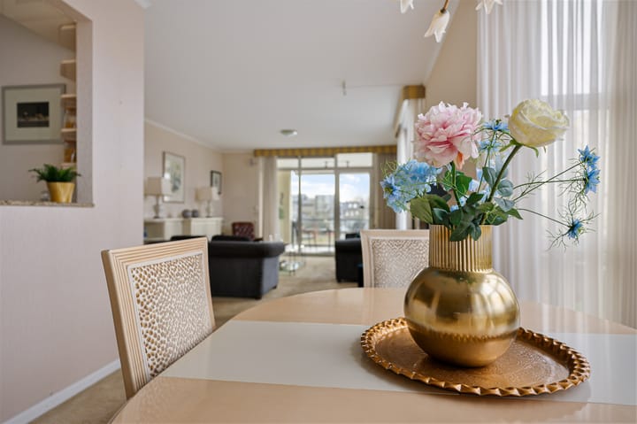 Foto 9 van Buitenweg 241