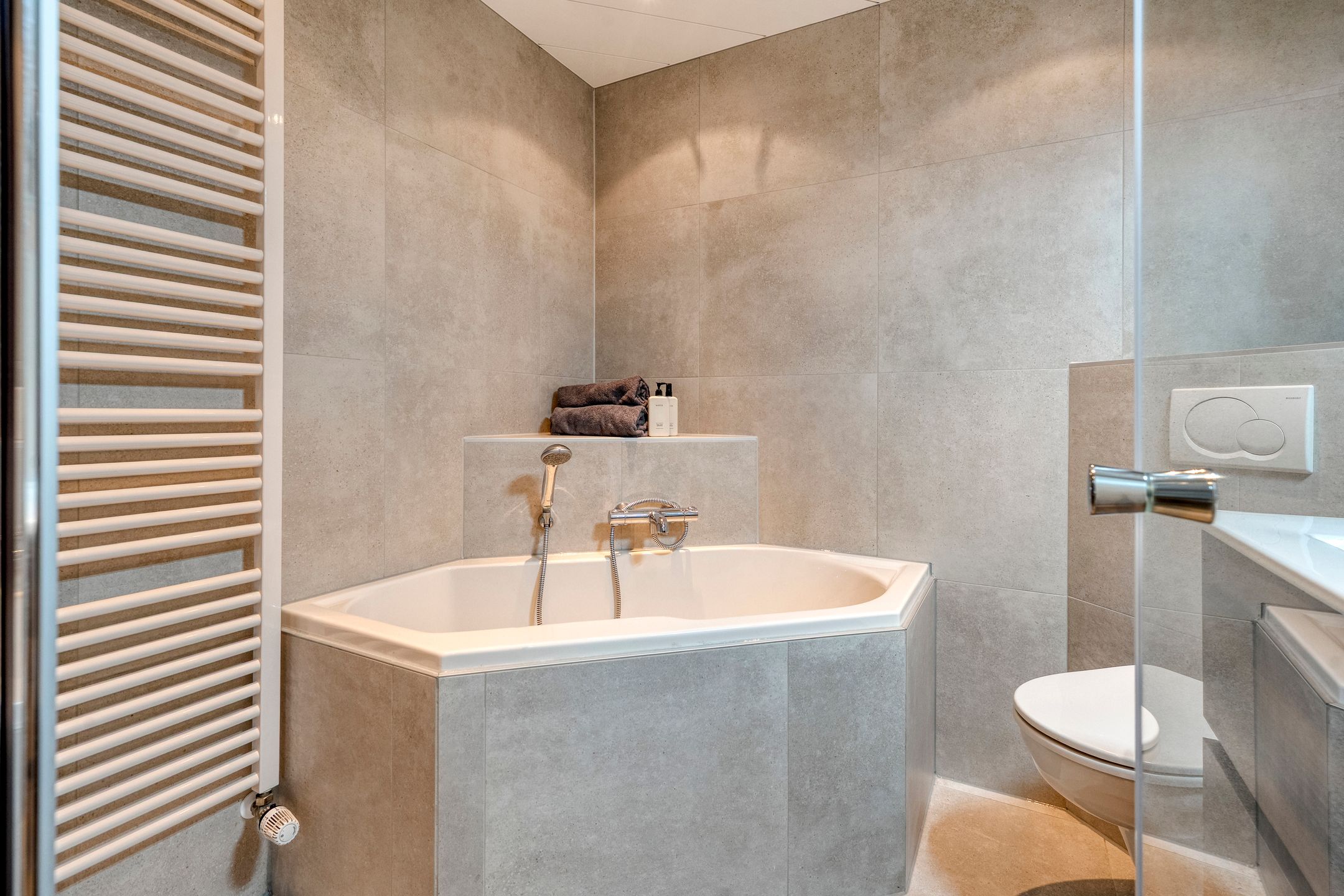 Foto 33 van Grutto 54