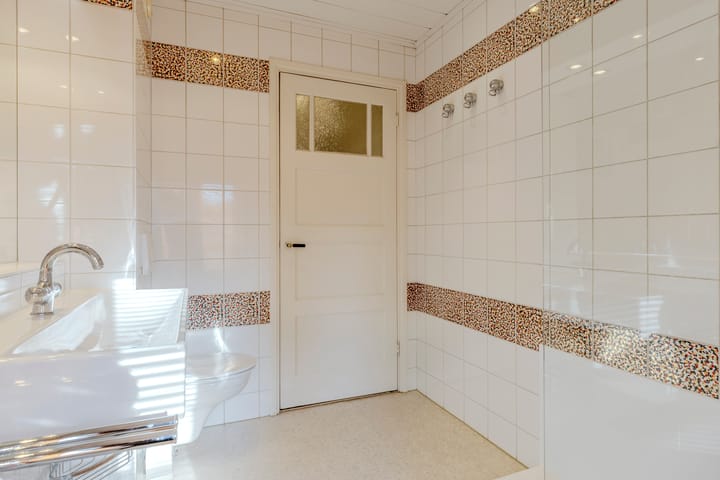 Foto 23 van Burgemeester Suijsstraat 65