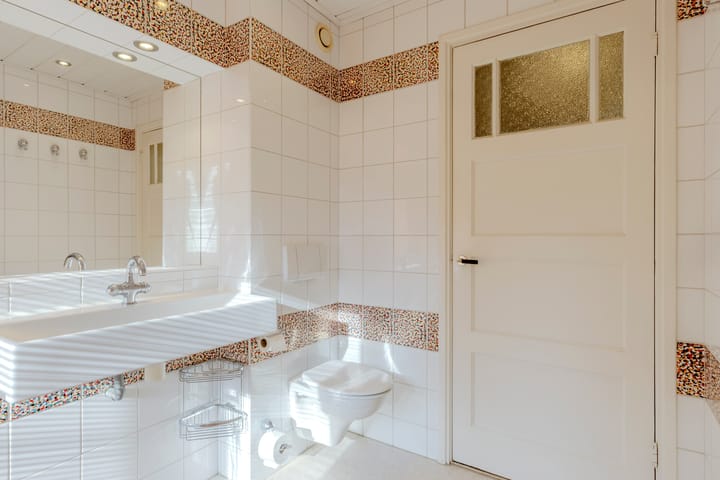 Foto 24 van Burgemeester Suijsstraat 65