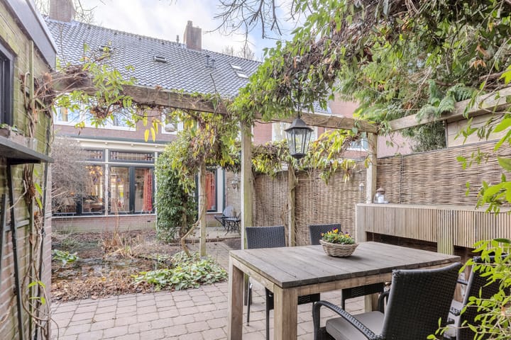 Foto 44 van Burgemeester Suijsstraat 65