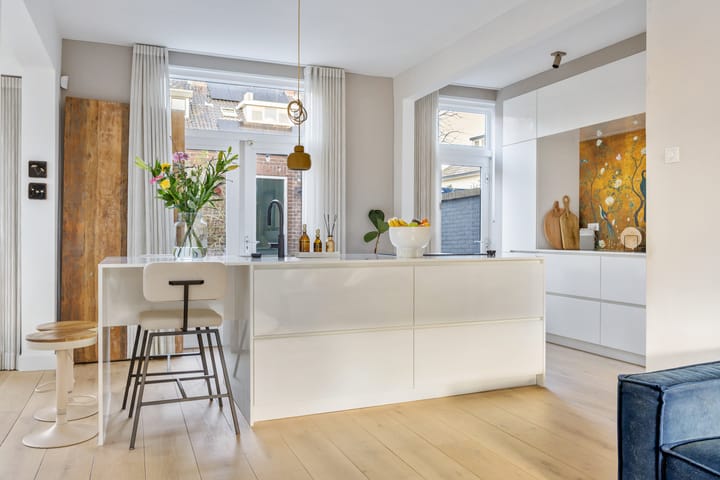 Photo 20 of Beatrixstraat 1