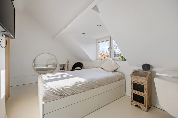 Photo 49 of Beatrixstraat 1