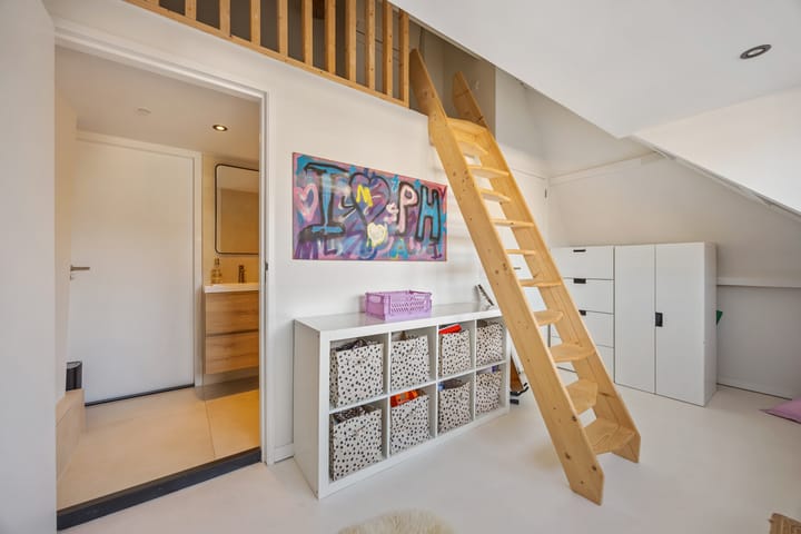 Photo 55 of Beatrixstraat 1